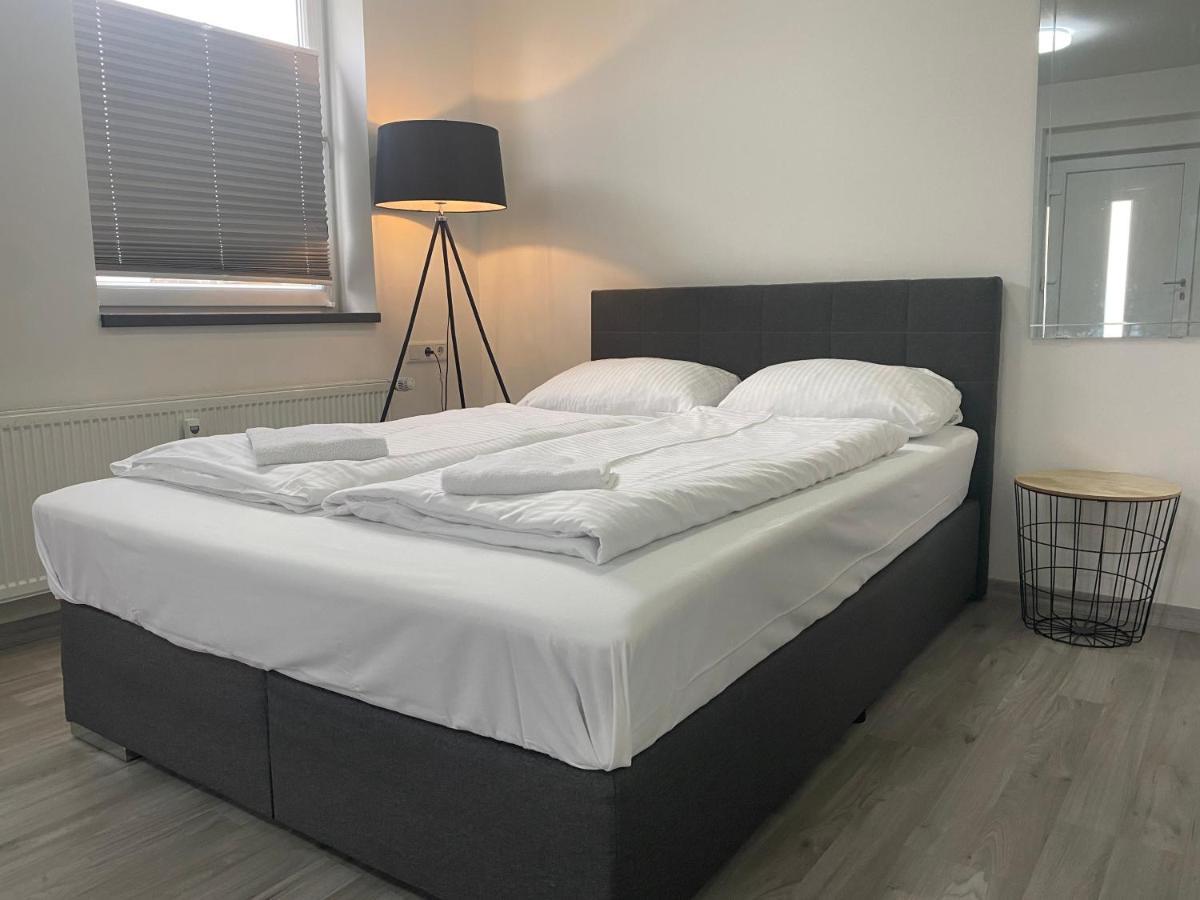 Urbanes, modernes Apartment mit Parkplatz Kassel Exterior foto